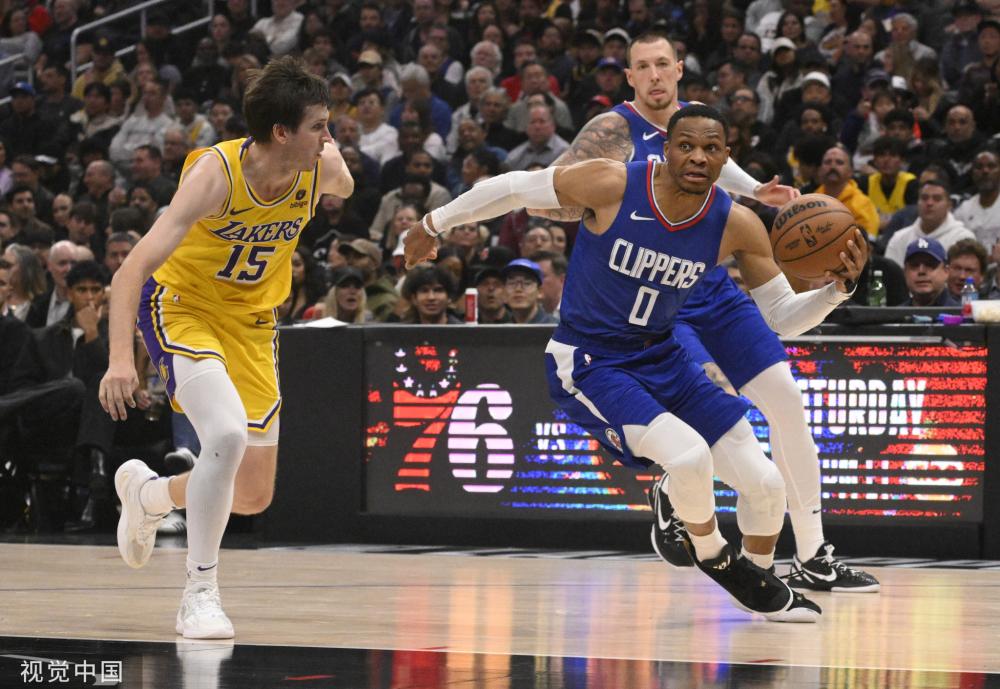 事背负了额 事背负了额